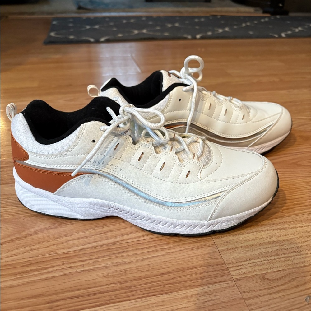 Easy Spirit Romy Leather Walking Shoe